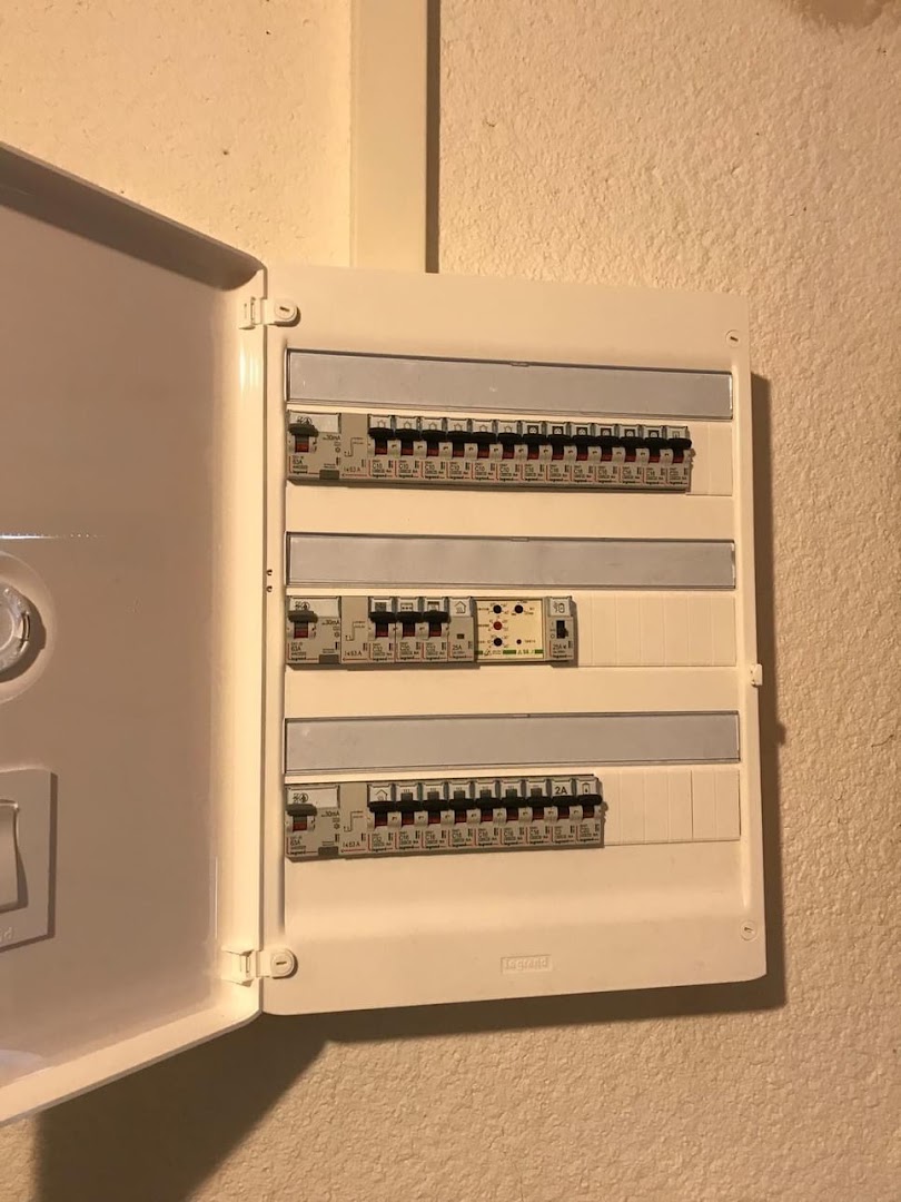 Entreprise d'électricité Bruno Perichon — Photos 1